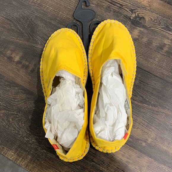 Havaianas Espadrille Slip Ons- Yellow - Picture 1 of 3